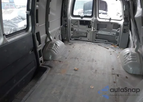 2006 GMC Savana Work Van z USA, uszkodzony, nr VIN 1GTHG35U461198807